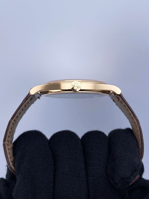 Patek Philippe Calatrava 6119R-001 Image 4